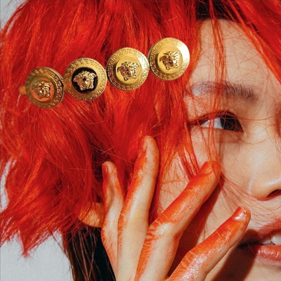 Versace Gold Medusa Hair Clip - Picture 6 of 14